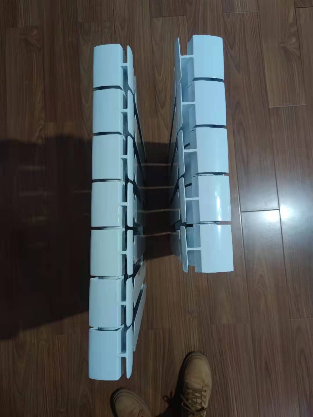 瑞華特公司教您如何選購暖氣片